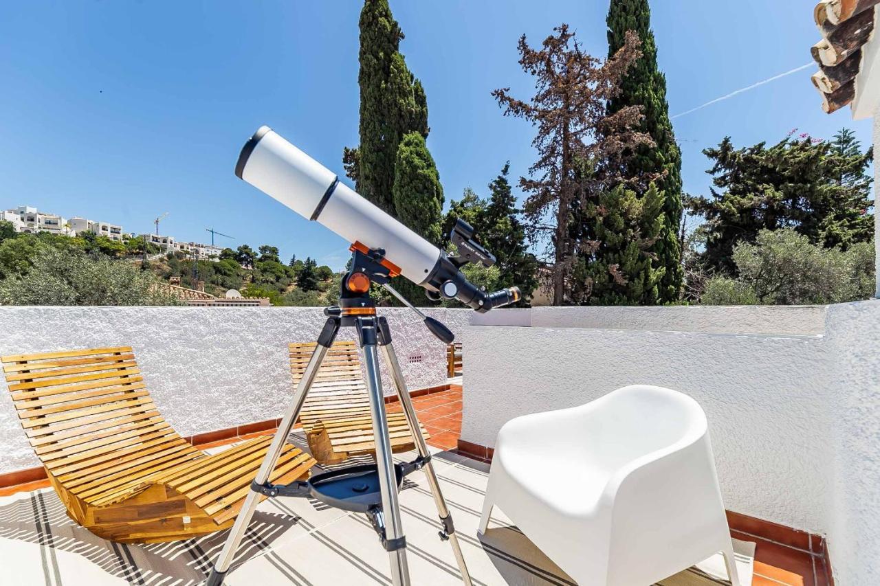 6 Views: Panoramic Paradise With Private Pool And Bbq *